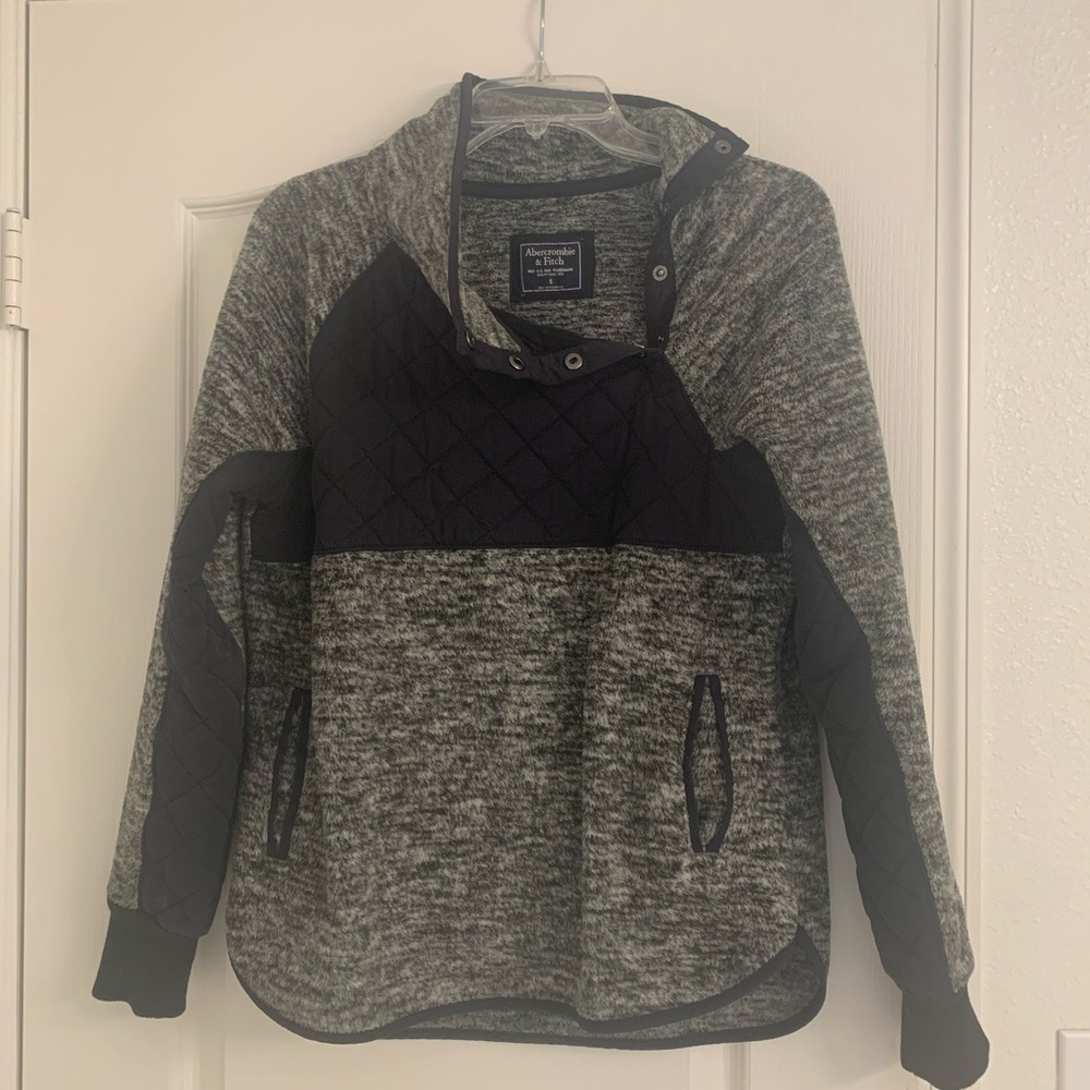 Abercrombie & Fitch Fleece